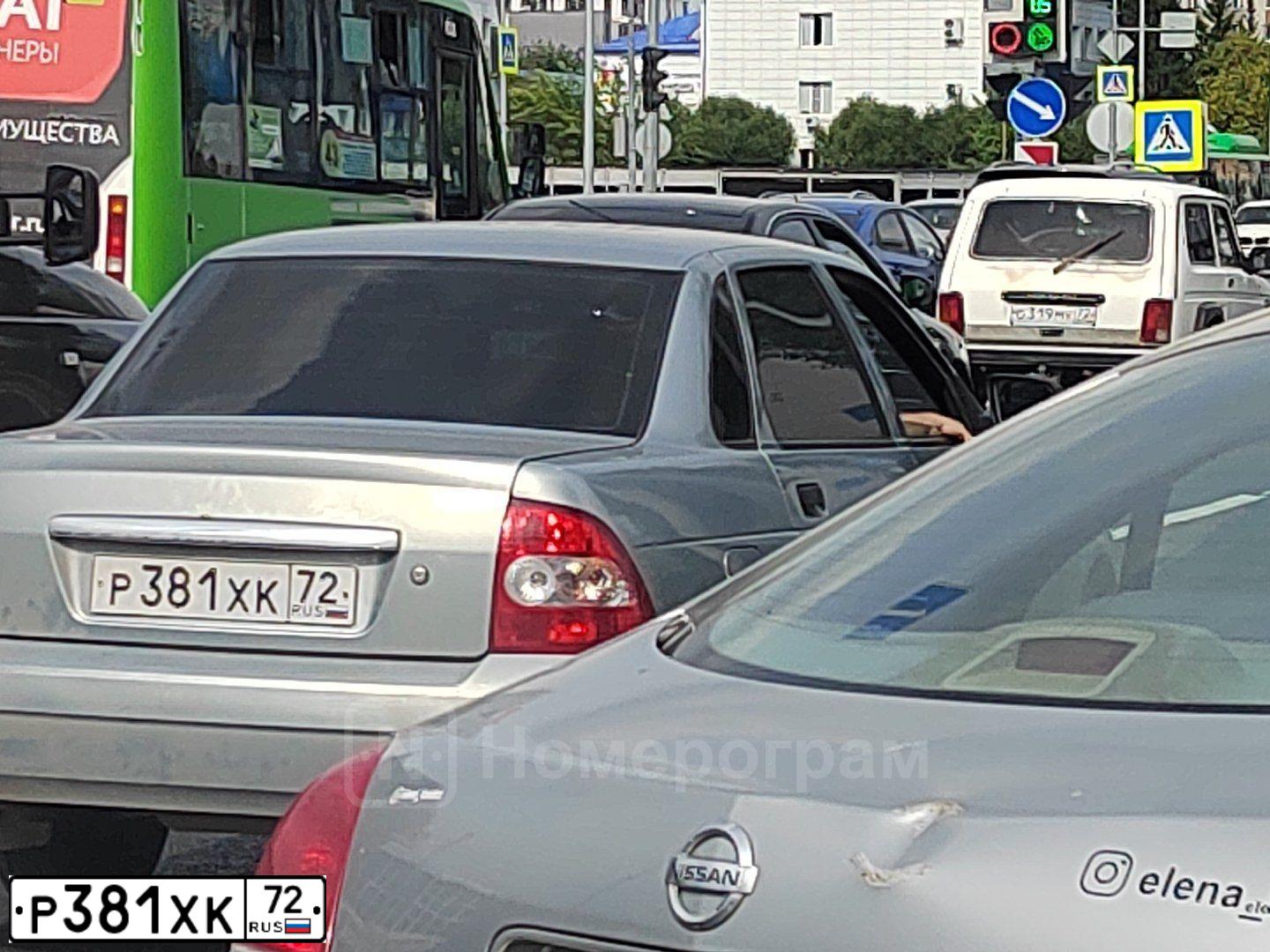 Фото автомобиля LADA 2170 PRIORA, 2007 — госномер С700МУ72. Цвет: СЕРЕБРИСТО-ГОЛУБОЙ