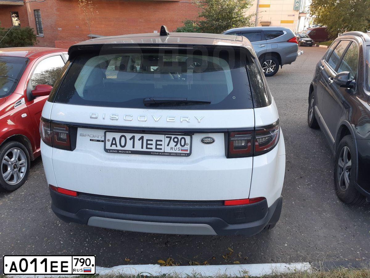 Фото автомобиля LANDROVER DISCOVERY SPORT, 2019 — госномер В569ВМ797. Цвет: Белый