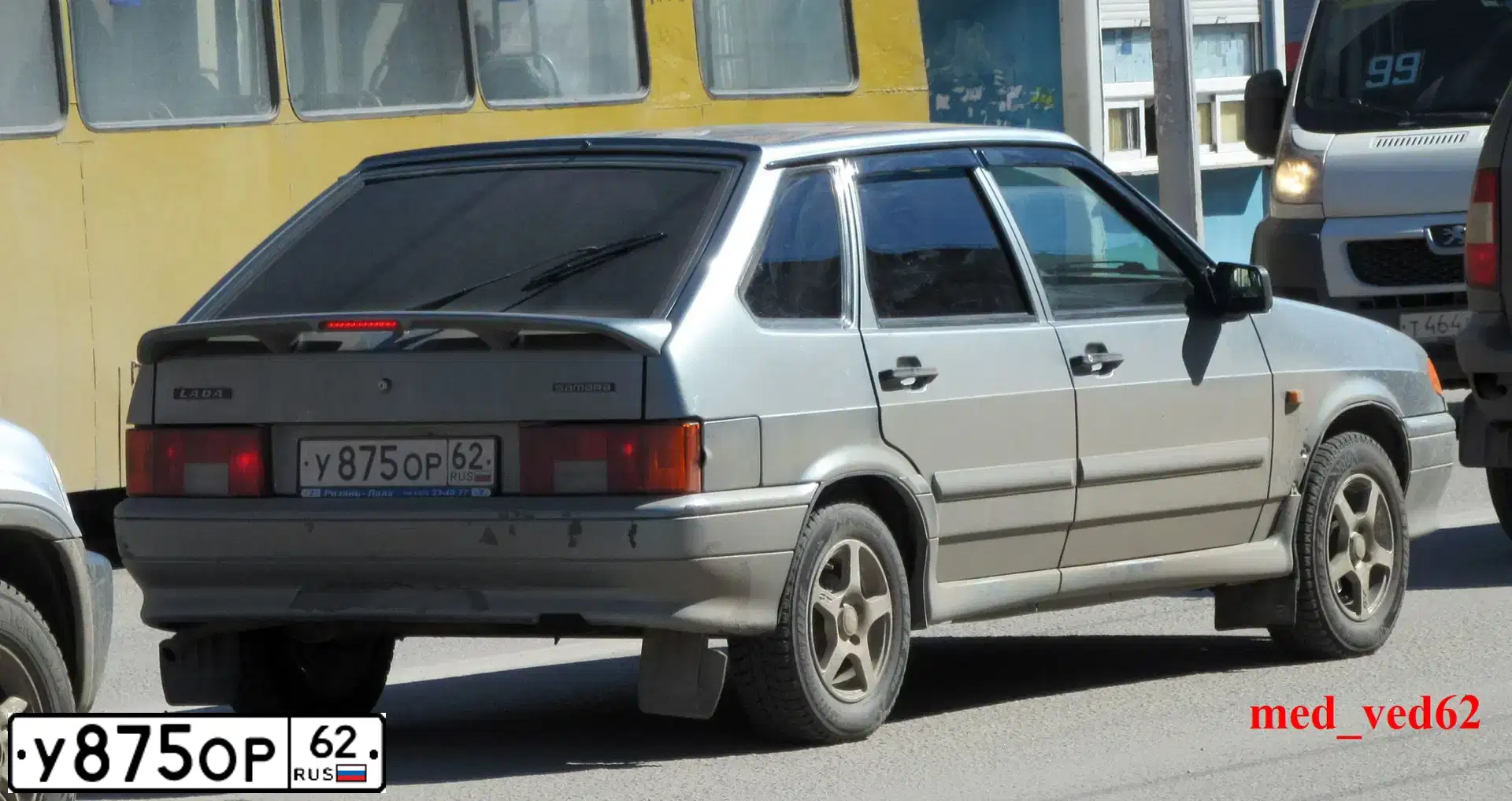 Фото автомобиля LADA 2114 SAMARA, 2010 — госномер У875ОР62. Цвет: СРЕДНИЙ СЕРО-ЗЕЛЕНЫЙ МЕТ.