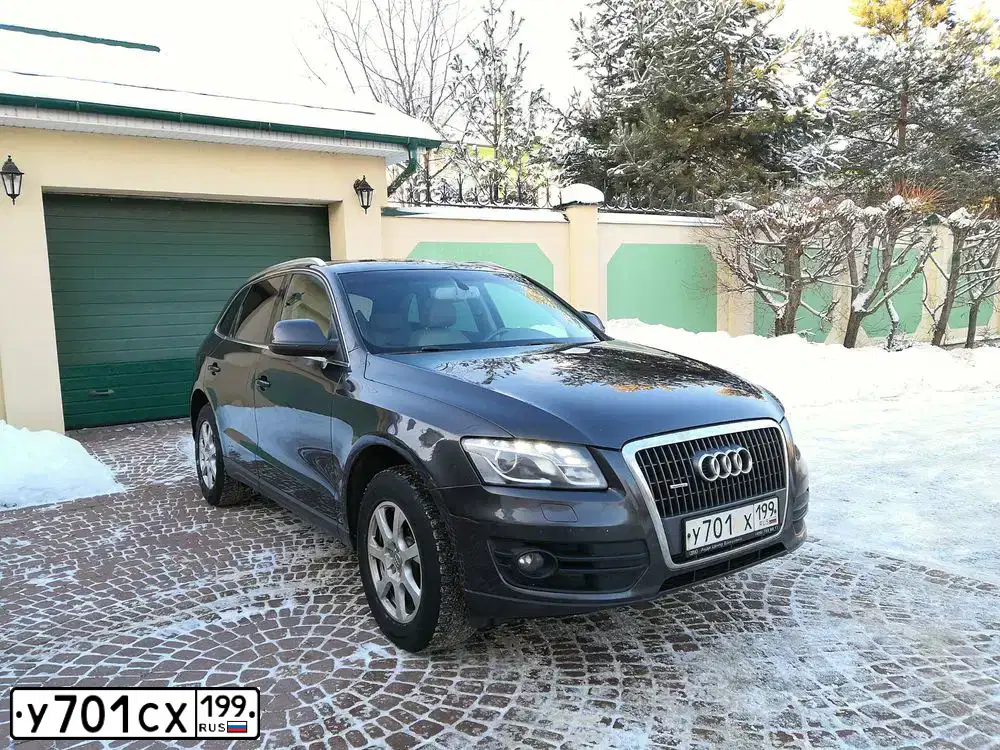 Фото автомобиля LEXUS RX330, 2004 — госномер Х483ЕС977. Цвет: СИНИЙ ТЕМНЫЙ