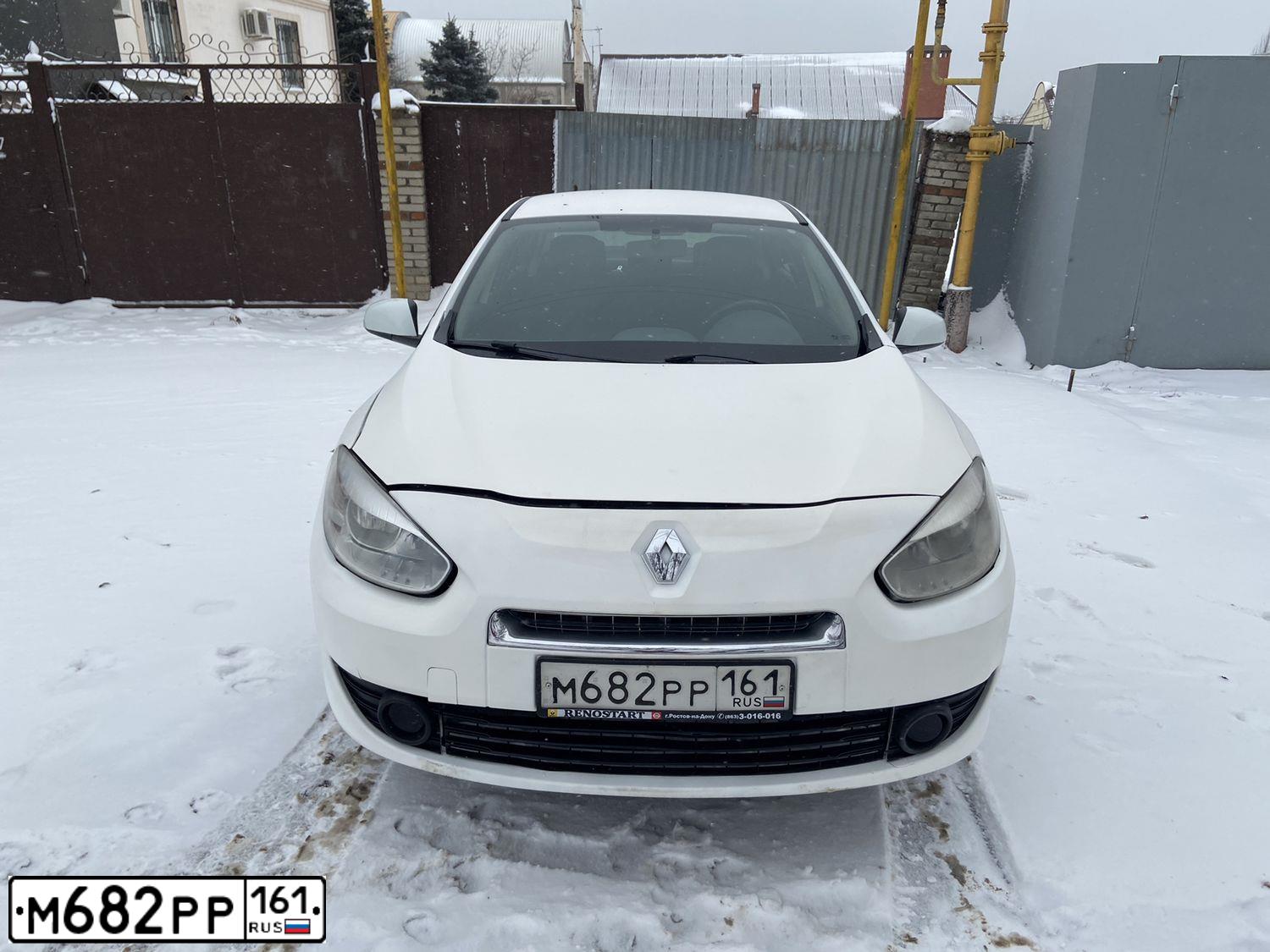 Фото автомобиля RENAULT FLUENCE, 2013 — госномер С889КА58. Цвет: Белый
