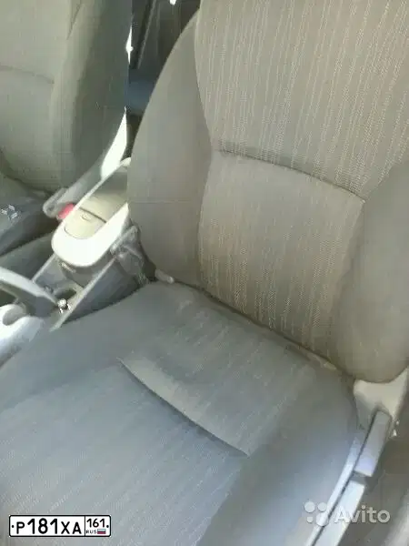 Фото автомобиля TOYOTA AURIS, 2007 — госномер М066РТ126. Цвет: СЕРЫЙ