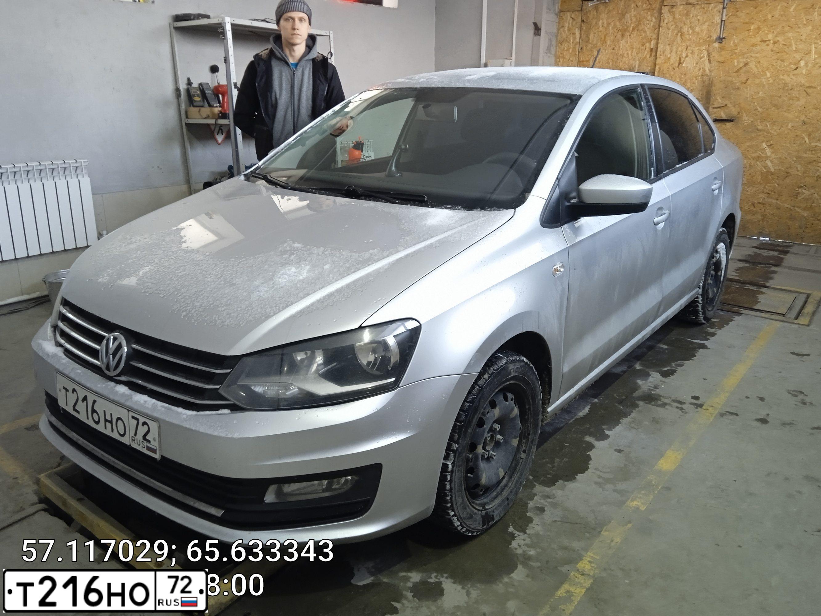 Фото автомобиля VOLKSWAGEN POLO, 2015 — госномер Т216НО72. Цвет: СЕРЕБРИСТЫЙ
