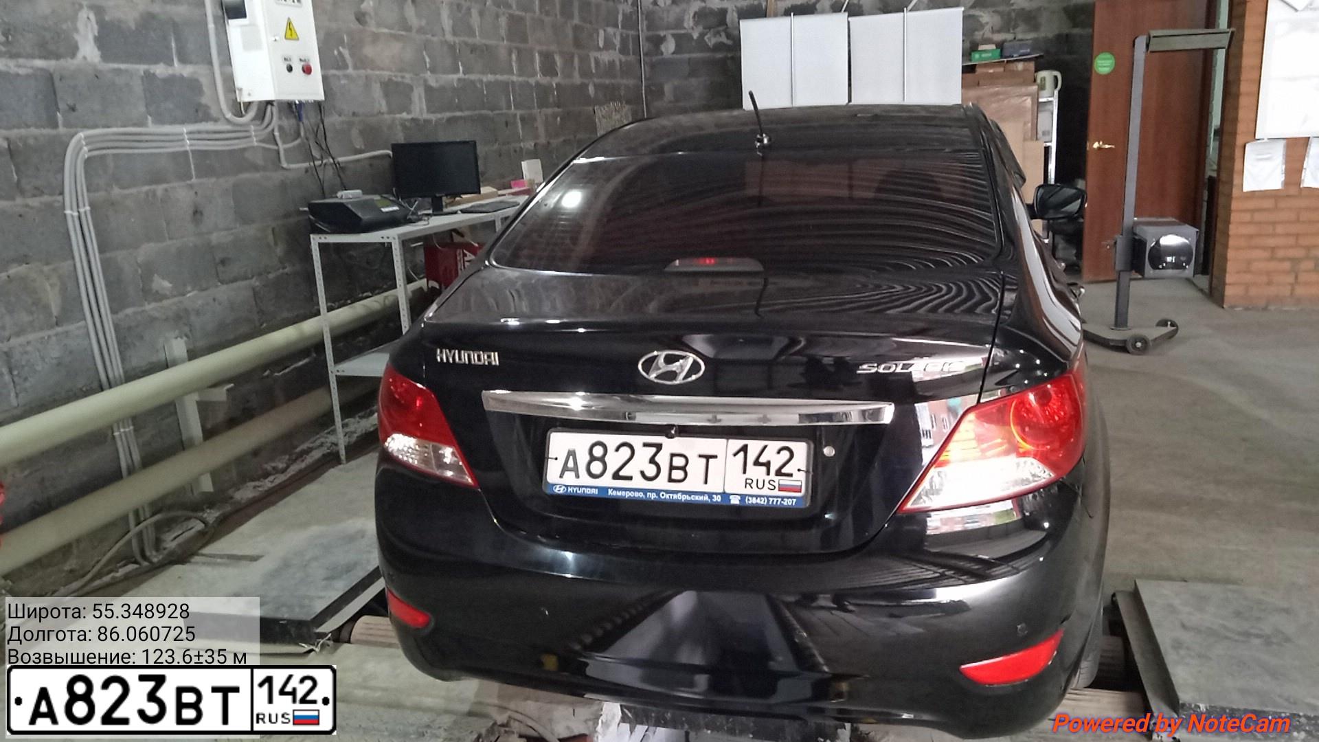 Фото автомобиля HYUNDAI SOLARIS, 2012 — госномер А823ВТ142. Цвет: ЧЕРНЫЙ
