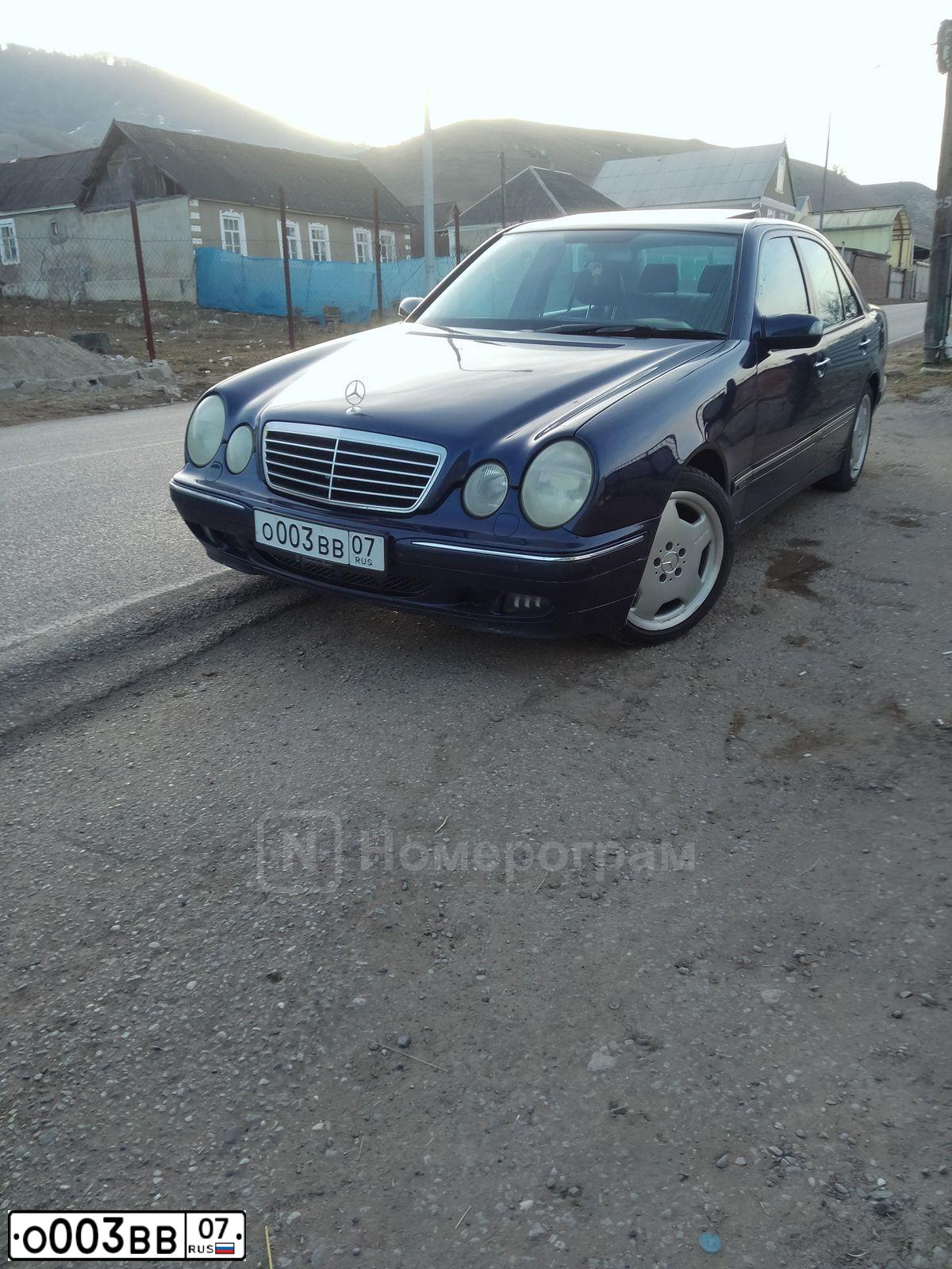 Фото автомобиля LADA 2110, 1999 — госномер А649ТЕ50. Цвет: БОРДОВЫЙ