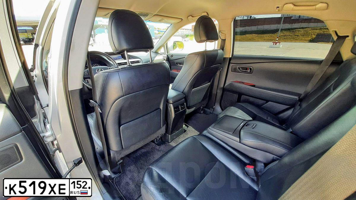 Фото автомобиля LEXUS RX270, 2012 — госномер М502РН21. Цвет: Серебристый