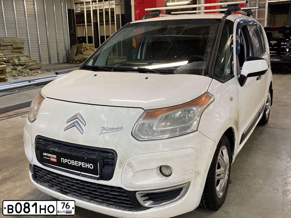 Фото автомобиля CITROEN C3 PICASSO, 2012 — госномер Е213ММ147. Цвет: БЕЛЫЙ
