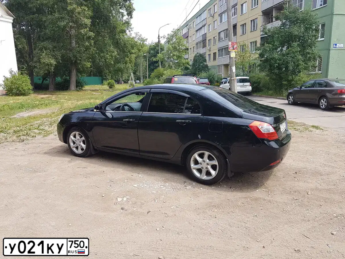 Фото автомобиля GEELY EMGRAND (FE-1), 2014 — госномер Х260АЕ250