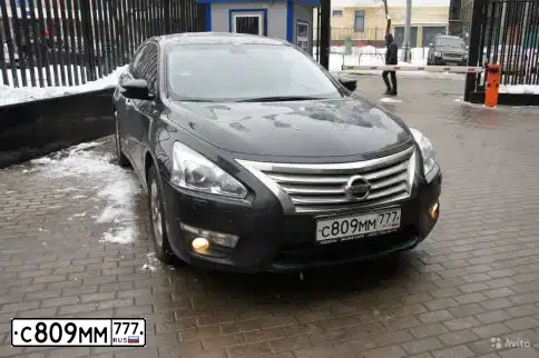 Фото автомобиля NISSAN TEANA, 2014 — госномер С809ММ777. Цвет: ЧЕРНЫЙ