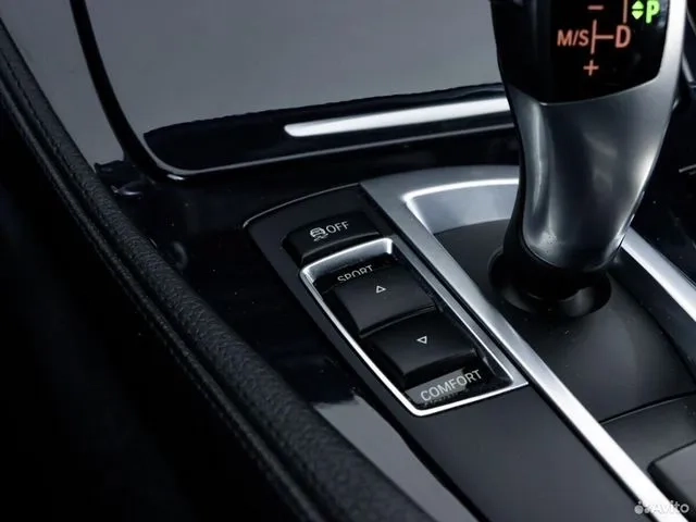 Фото автомобиля BMW SERIE 5, 2015 — госномер Е997ВЕ147. Цвет: ЧЕРНЫЙ