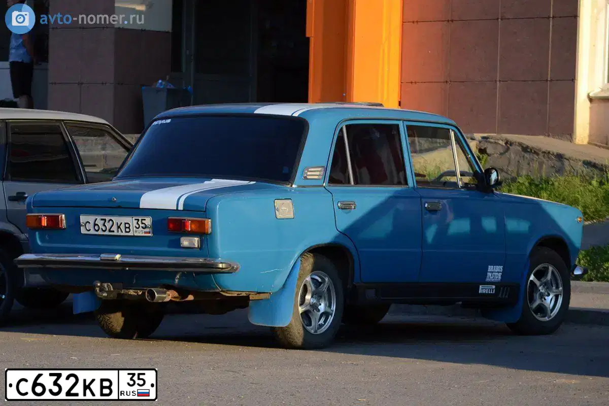 Фото автомобиля LADA 2101, 1985 — госномер С632КВ35. Цвет: СИНИЙ