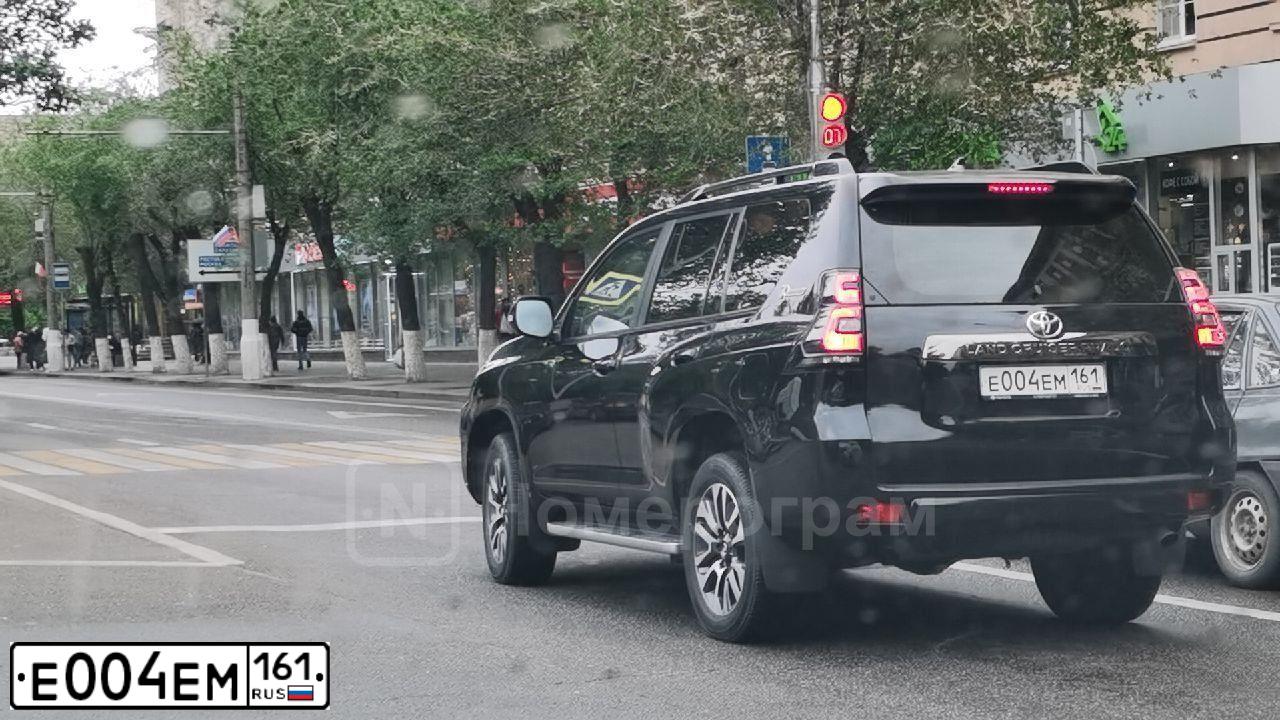 Фото автомобиля MERCEDES-BENZ E200, 2019 — госномер Х072ТМ763. Цвет: Белый