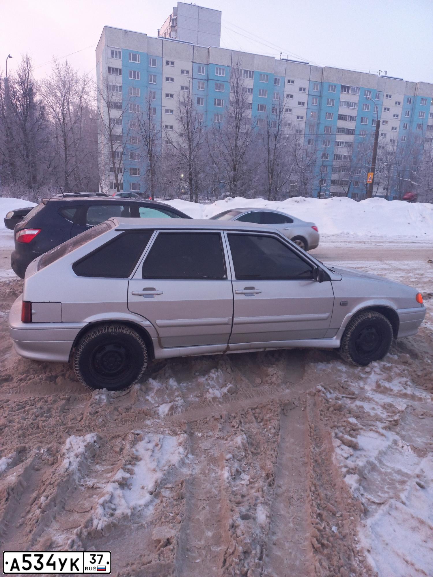 Фото автомобиля LADA 2114 SAMARA, 2011 — госномер А534УК37. Цвет: СВЕТЛО-СЕРЕБРИСТЫЙ МЕТАЛЛ