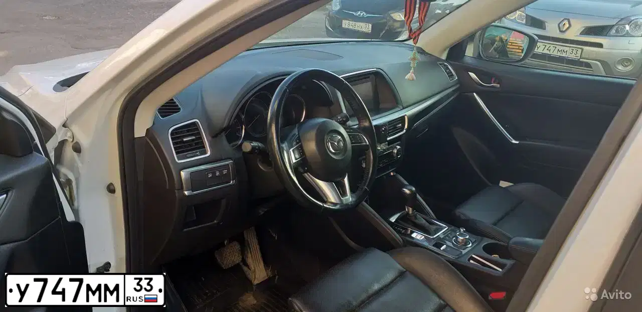 Фото автомобиля RENAULT KOLEOS, 2008 — госномер У747ММ33. Цвет: СВЕТЛО-СЕРЫЙ