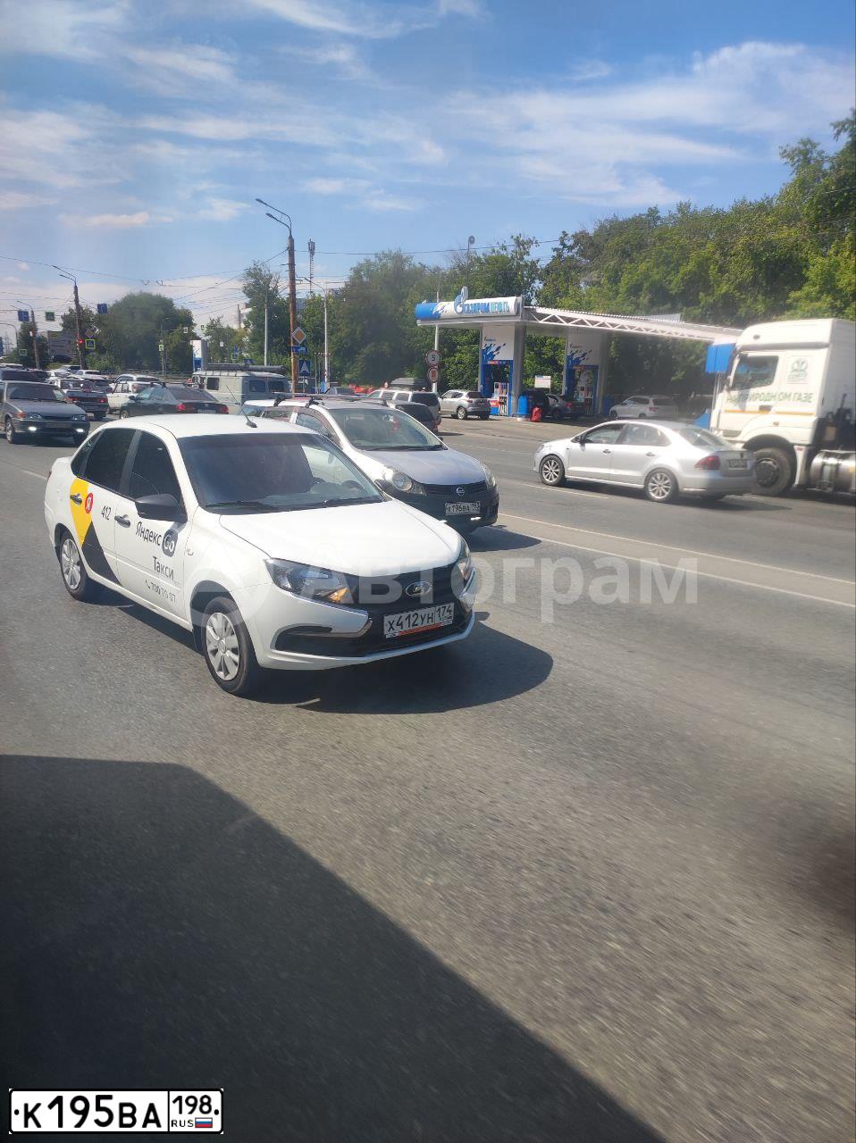 Фото автомобиля KIA MAGENTIS / OPTIMA, 2018 — госномер К274СС198. Цвет: Белый