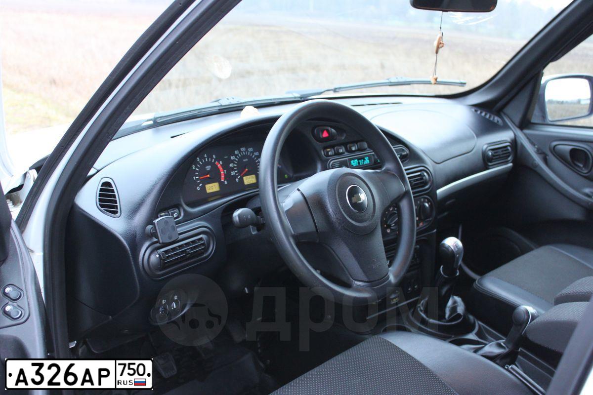 Фото автомобиля CHEVROLET AVEO, 2015. Цвет: БЕЛЫЙ
