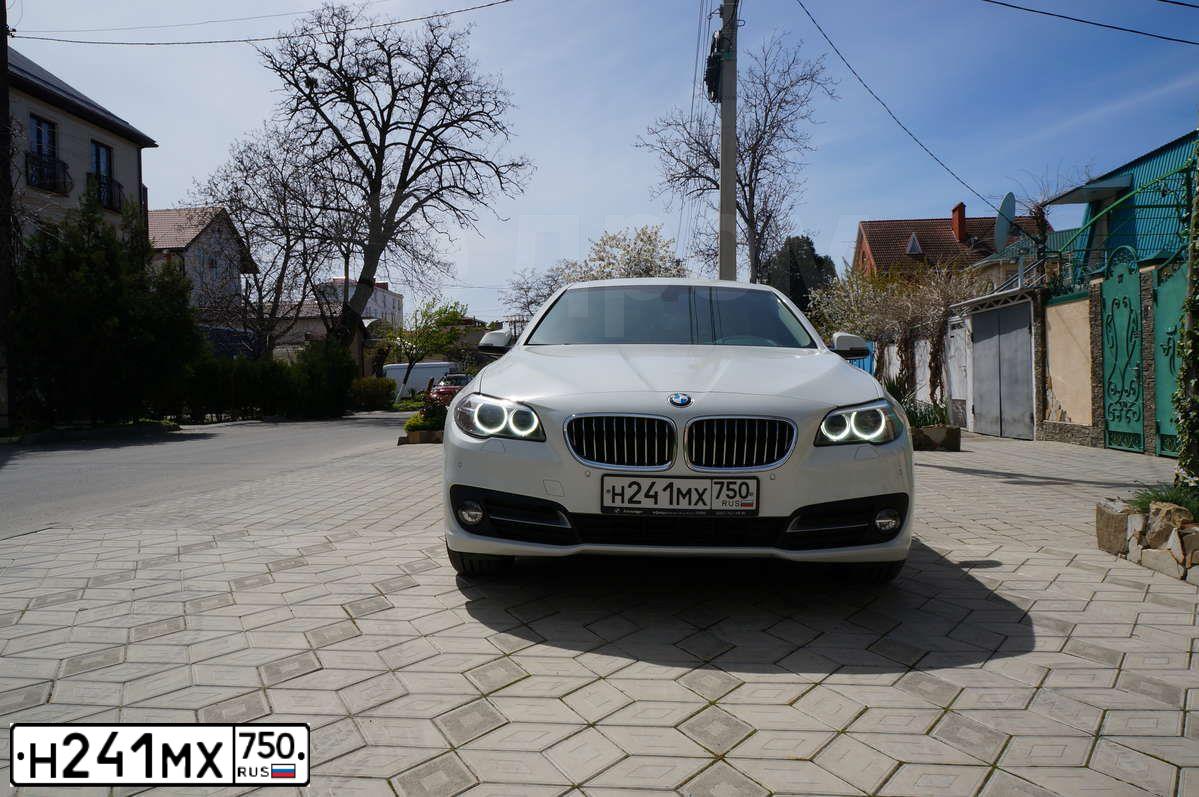 Фото автомобиля BMW SERIE 5, 2015 — госномер С555АВ193. Цвет: Белый