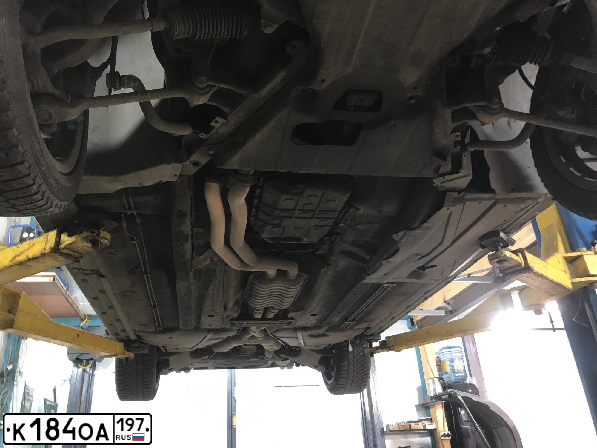 Фото автомобиля BMW SERIE 5, 2002 — госномер К854КН761. Цвет: голубой