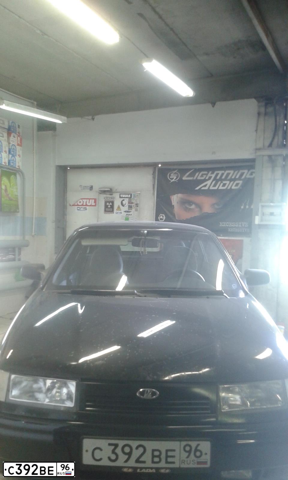 Фото автомобиля LADA 2112, 2007 — госномер О052МВ159