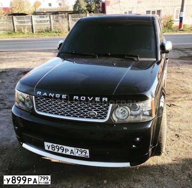 Фото автомобиля LANDROVER RANGE ROVER SPORT, 2011 — госномер Р007ВТ180. Цвет: ЧЕРНЫЙ
