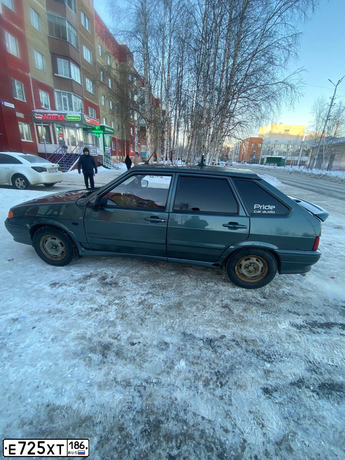 Фото автомобиля LADA 2114 SAMARA, 2011 — госномер М609ОХ186. Цвет: СЕРО-СИНЕ-ЗЕЛЕНЫЙ