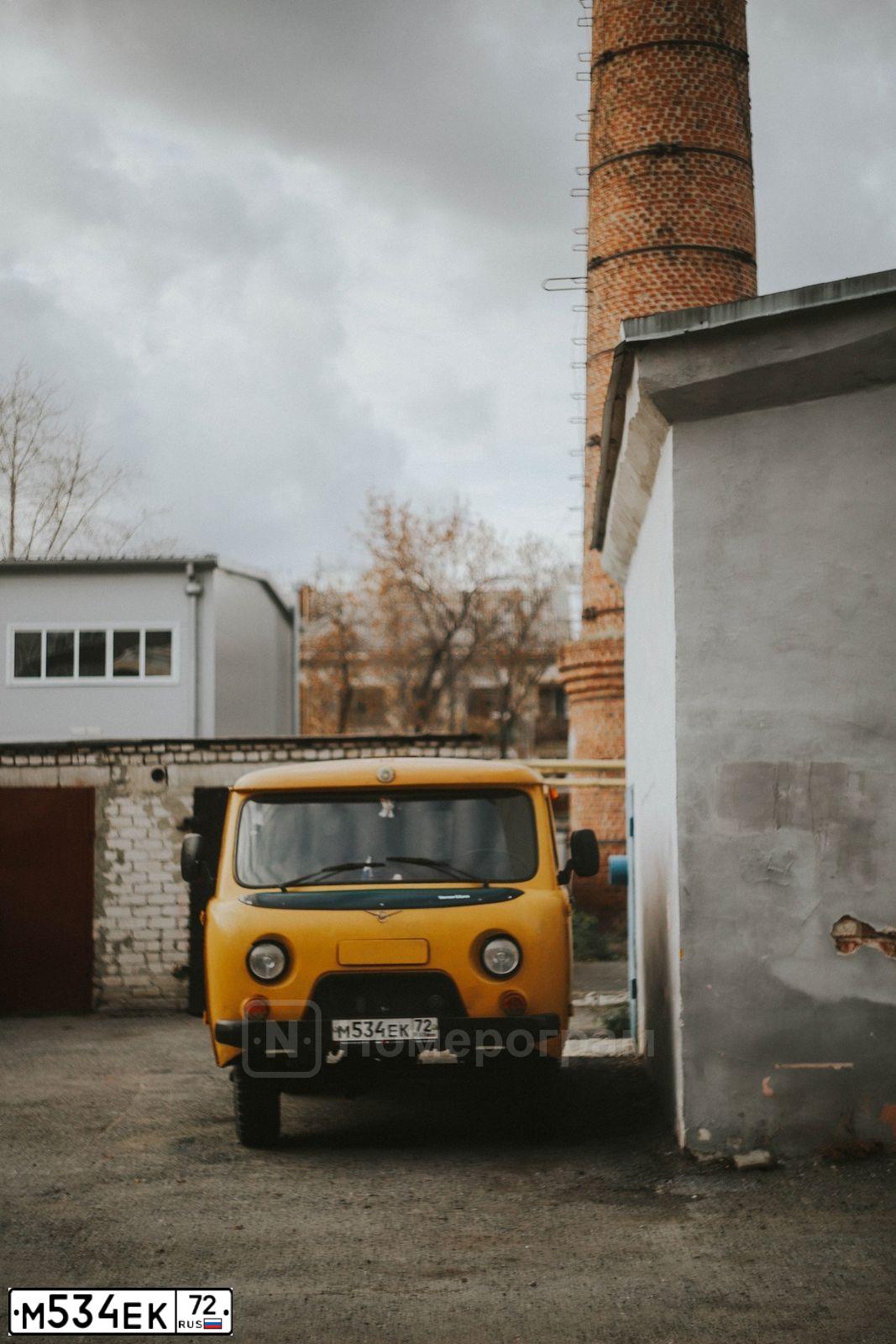 Фото автомобиля UAZ 3962, 1997 — госномер М534ЕК72. Цвет: ЖЁЛТЫЙ
