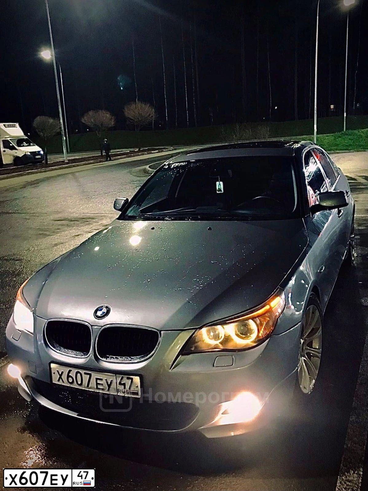 Фото автомобиля BMW SERIE 5, 2005 — госномер А999УВ10. Цвет: СЕРЫЙ МЕТАЛЛИК