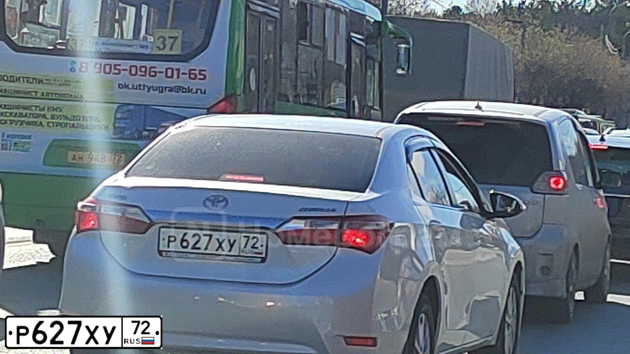 Фото автомобиля TOYOTA COROLLA, 2013 — госномер А282СВ172. Цвет: Белый