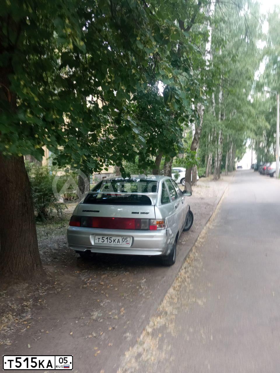 Фото автомобиля LADA 2112, 2006 — госномер Т515КА05. Цвет: СВЕТЛО СЕРЕБРИСТЫЙ МЕТАЛЛ
