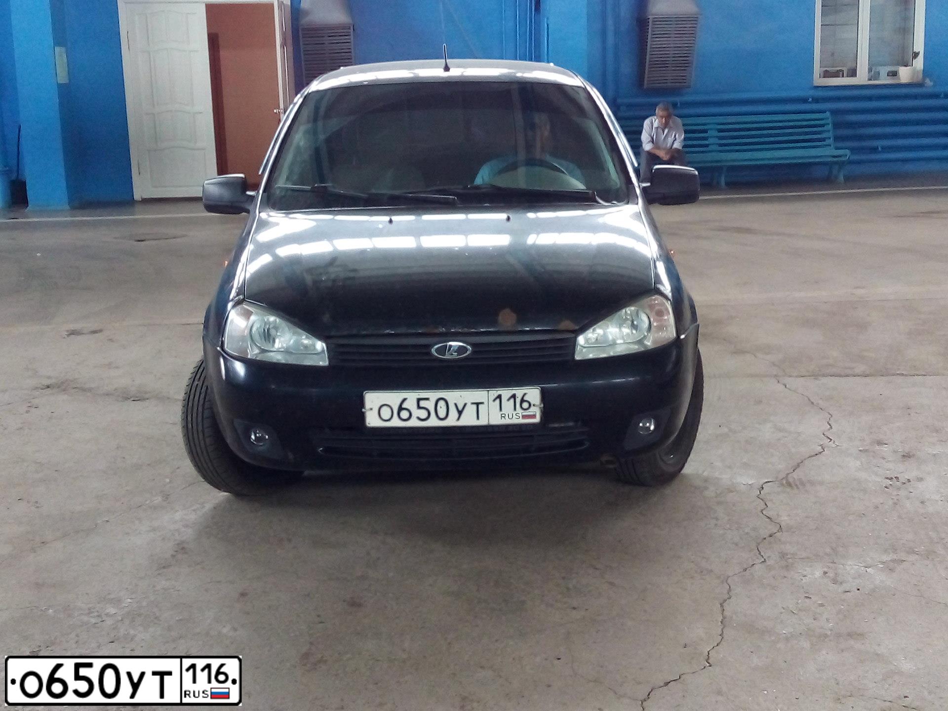 Фото автомобиля LADA 1117 KALINA, 2012 — госномер О650УТ116. Цвет: Сине-Черный