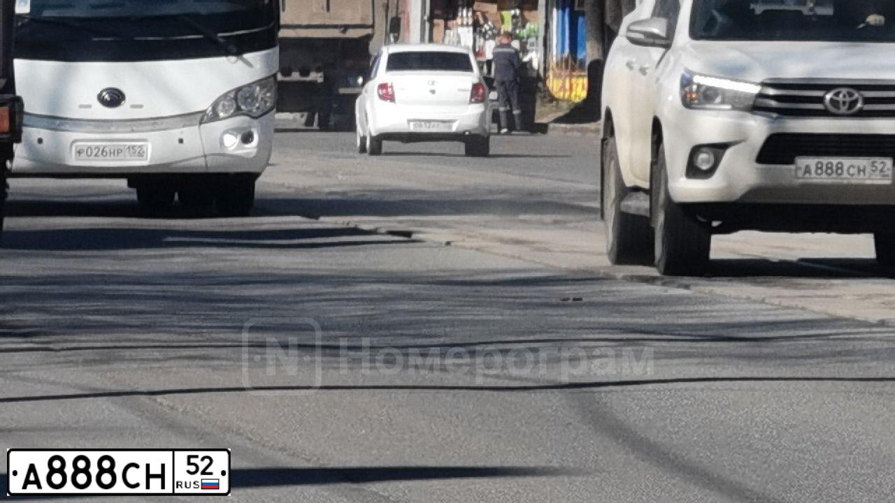Фото автомобиля LADA 2106, 2000 — госномер Х944НМ152. Цвет: Темно-синий
