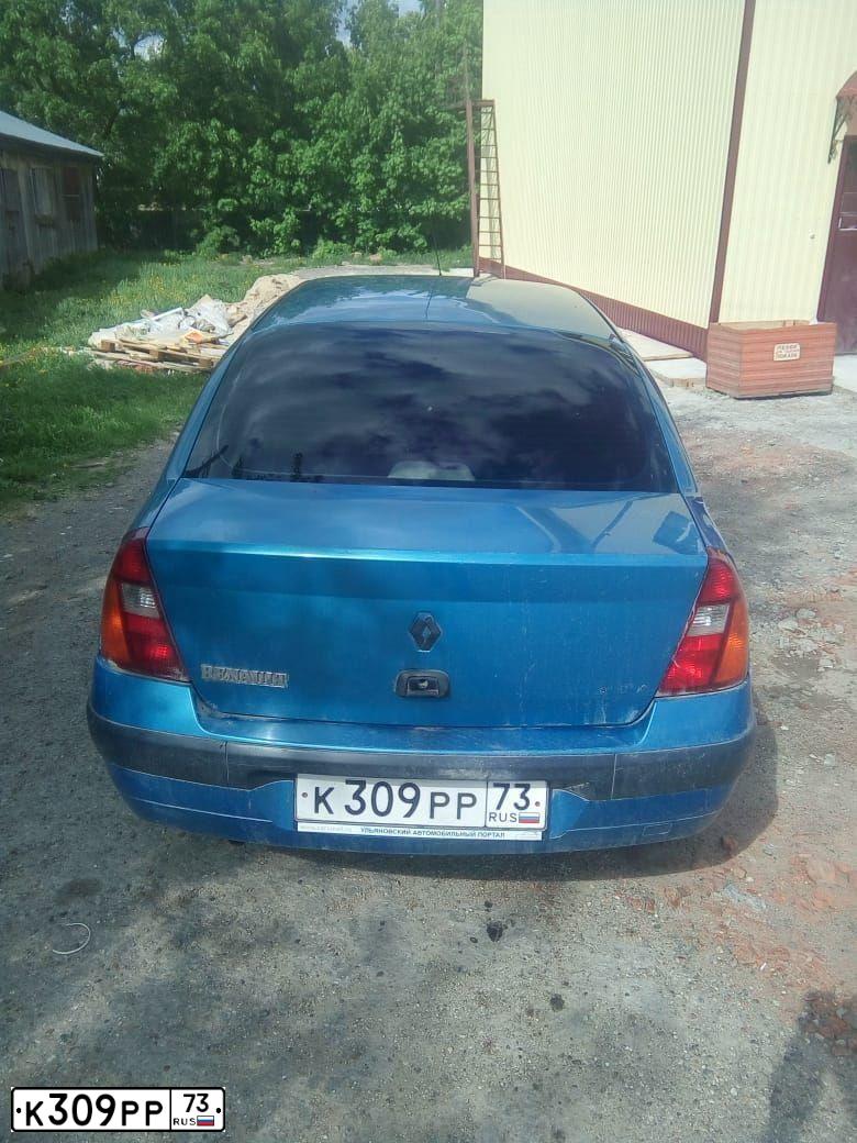 Фото автомобиля RENAULT SYMBOL, 2002 — госномер К343УО21. Цвет: голубой