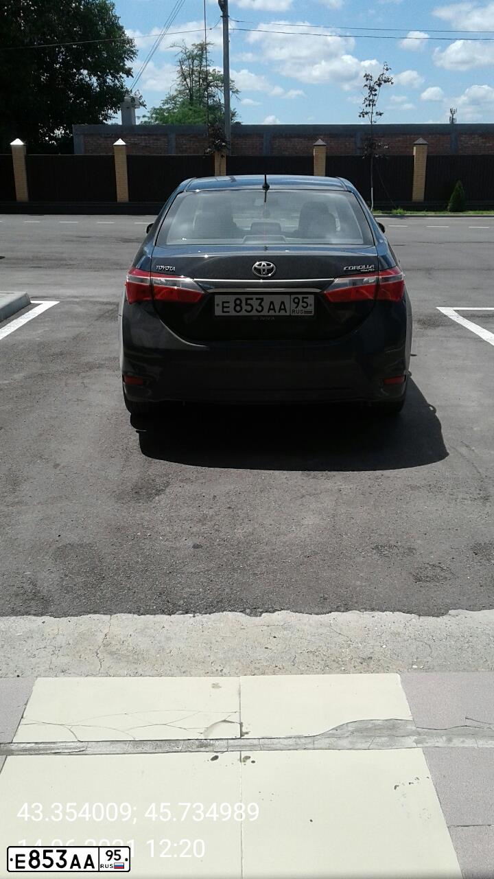 Фото автомобиля TOYOTA COROLLA, 2013 — госномер К729УТ95. Цвет: ЧЕРНЫЙ