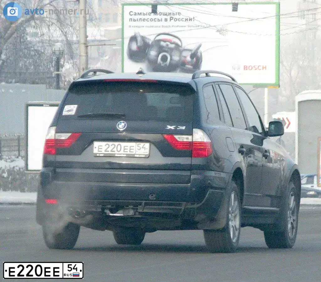 Фото автомобиля PORSCHE CAYENNE, 2016 — госномер Т686ВО154