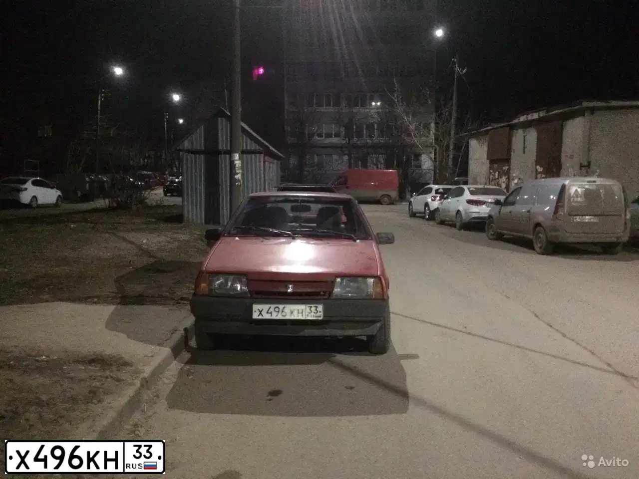Фото автомобиля LADA 2108 SAMARA, 1990 — госномер Н588СА33. Цвет: Красный