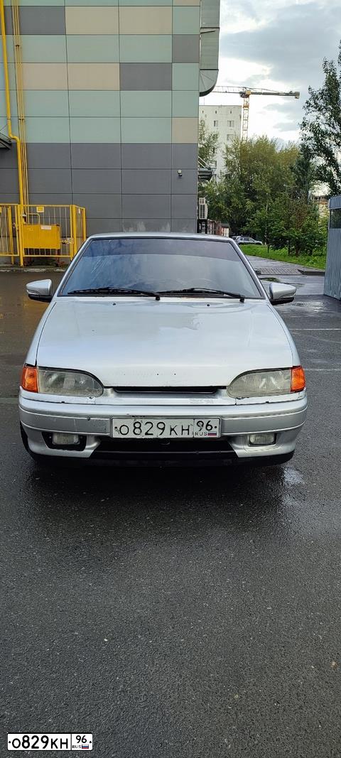 Фото автомобиля LADA 2114 SAMARA, 2009 — госномер О829КН96. Цвет: СВЕТЛО-СЕРЕБРИСТЫЙ МЕТАЛ