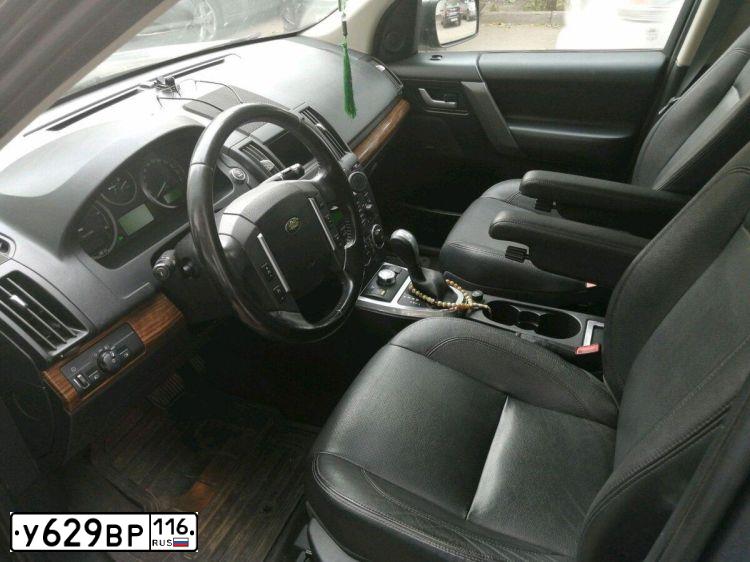 Фото автомобиля LANDROVER FREELANDER, 2009 — госномер А207АН702. Цвет: ТЕМНО-СЕРЫЙ