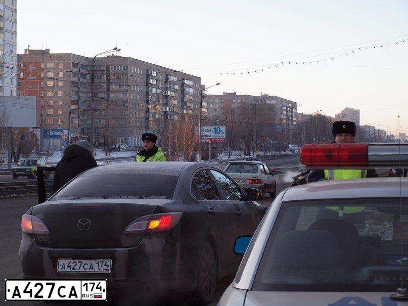 Фото автомобиля MAZDA 6, 2008 — госномер Т711ОЕ196. Цвет: ЧЕРНЫЙ