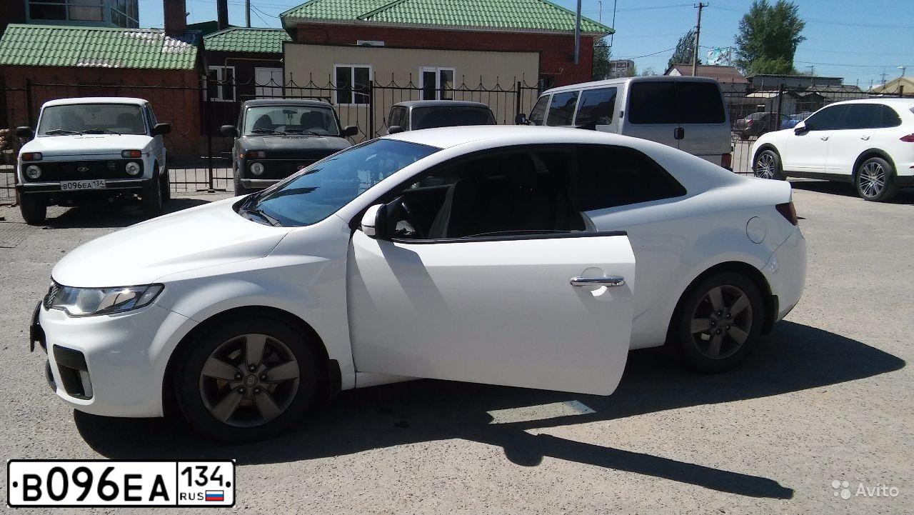 Фото автомобиля LADA 2121 NIVA, 2014 — госномер В096ЕА134. Цвет: ЯРКО БЕЛЫЙ