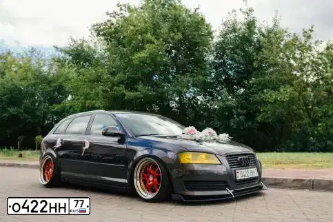 Фото автомобиля LADA 2104, 1996 — госномер О422НН77. Цвет: СИНИЙ