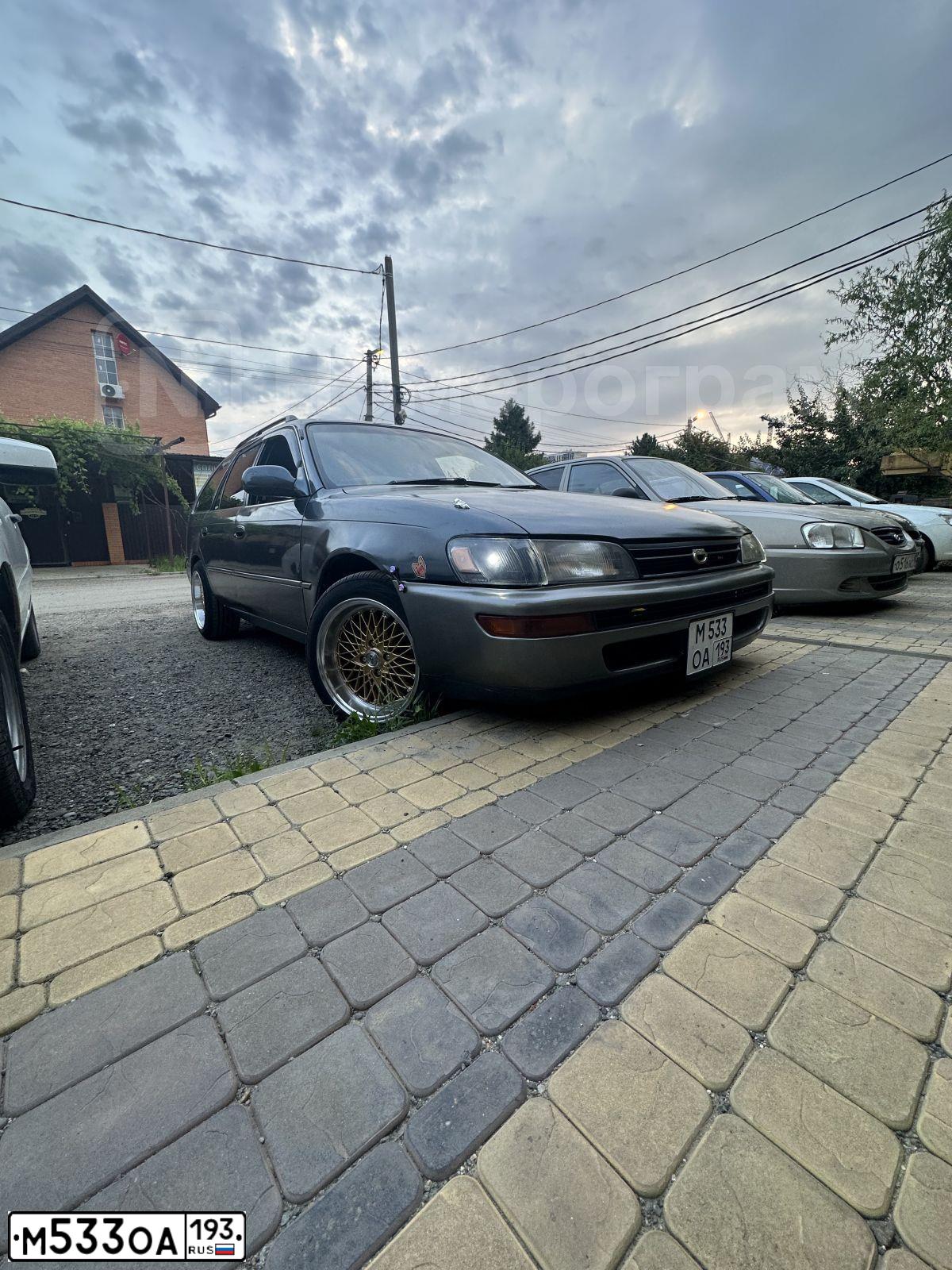 Фото автомобиля TOYOTA COROLLA, 1991 — госномер М533ОА193