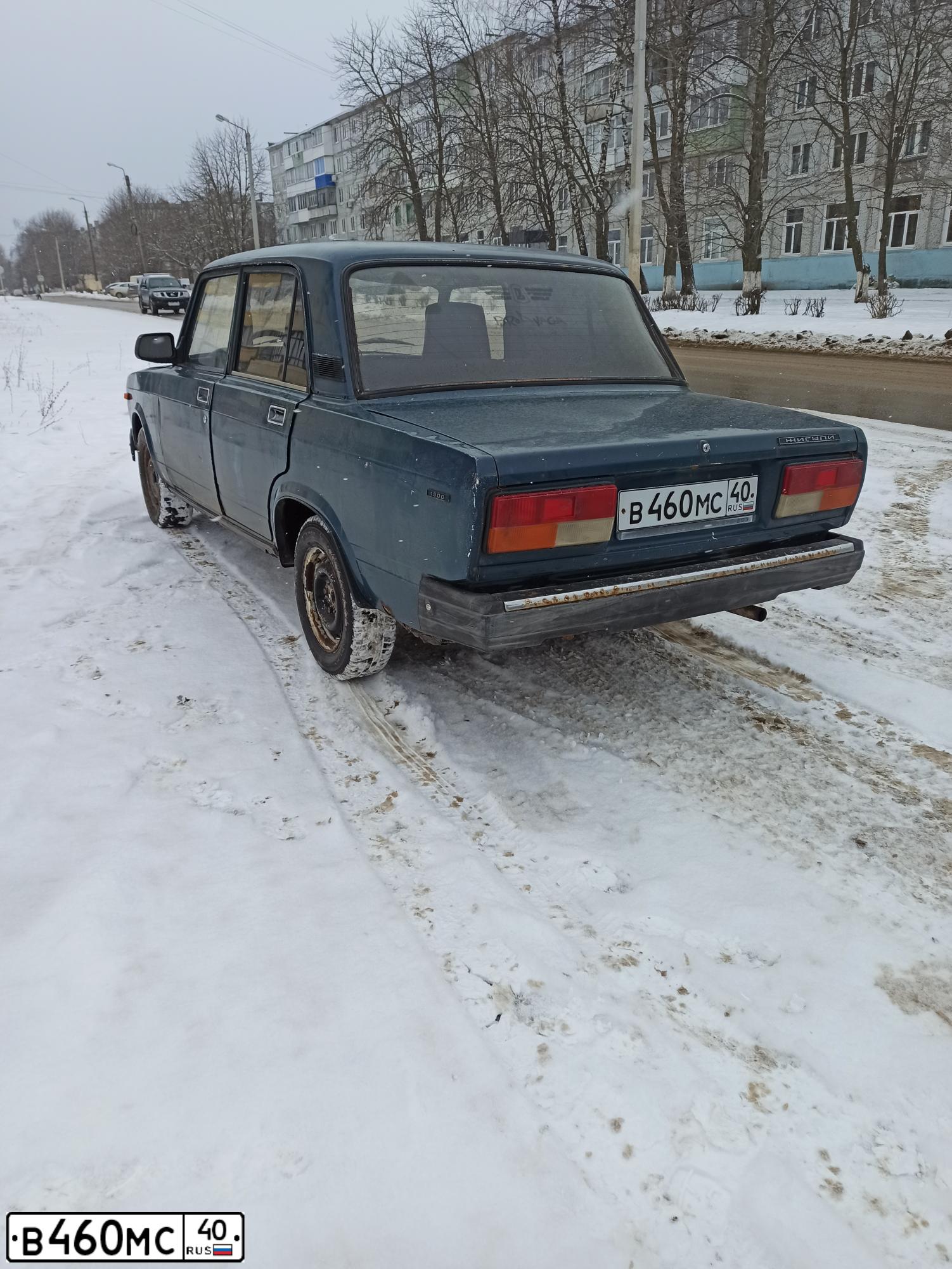 Фото автомобиля LADA 2107, 2003 — госномер В460МС40. Цвет: Сине-зеленый