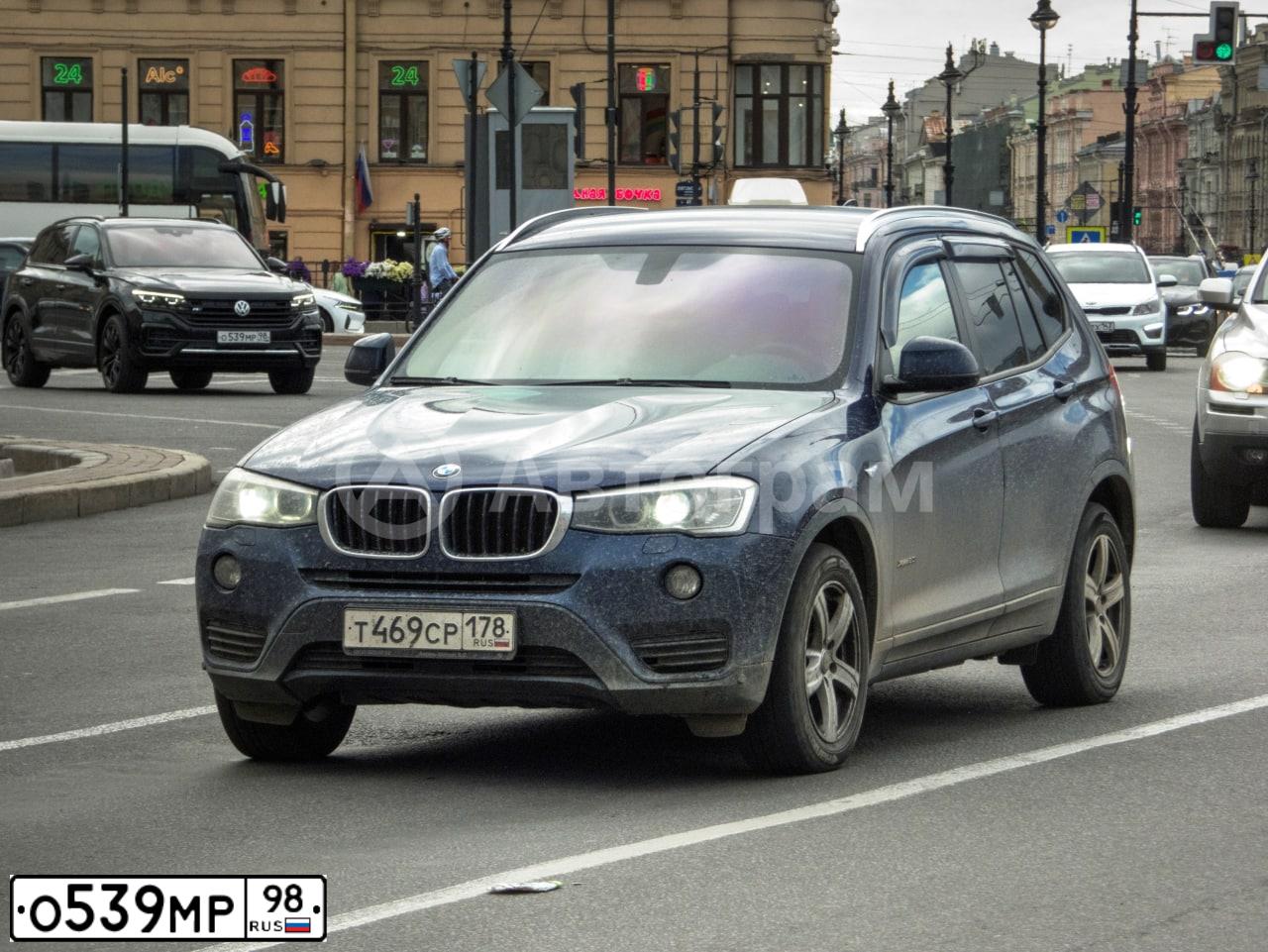 Фото автомобиля LADA 2170 PRIORA, 2010 — госномер О539МР98. Цвет: Светло-Серебристый металлик