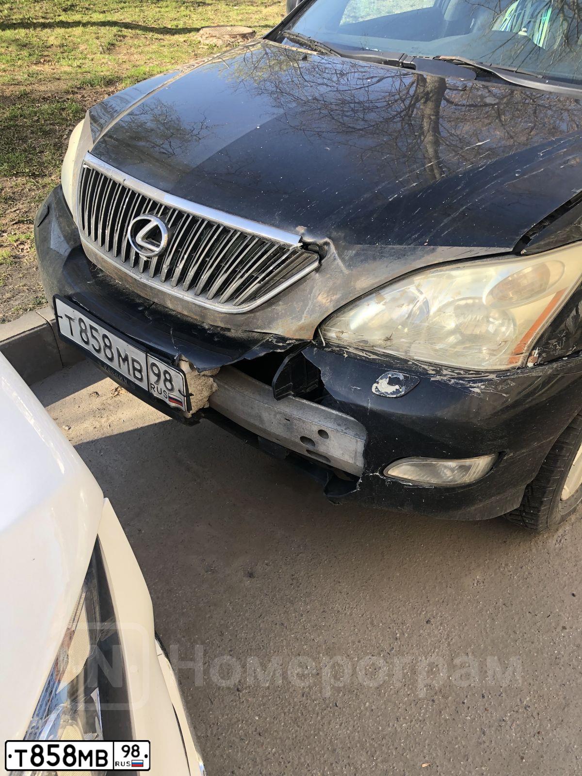 Фото автомобиля LEXUS RX, 2004 — госномер Т858МВ98. Цвет: ЧЕРНЫЙ