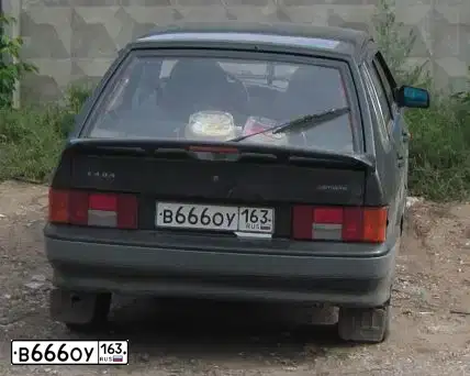 Фото автомобиля LADA 2114 SAMARA, 2006 — госномер В666ОУ163. Цвет: ЗОЛОТИСТО-ТЕМНО-ЗЕЛЕНЫЙ