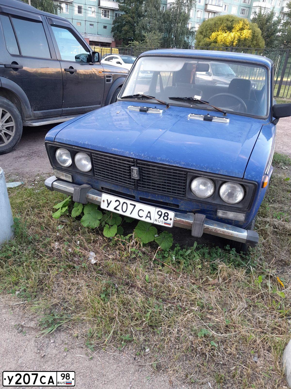Фото автомобиля LADA 2106, 2005 — госномер Т944РЕ198. Цвет: СИНИЙ