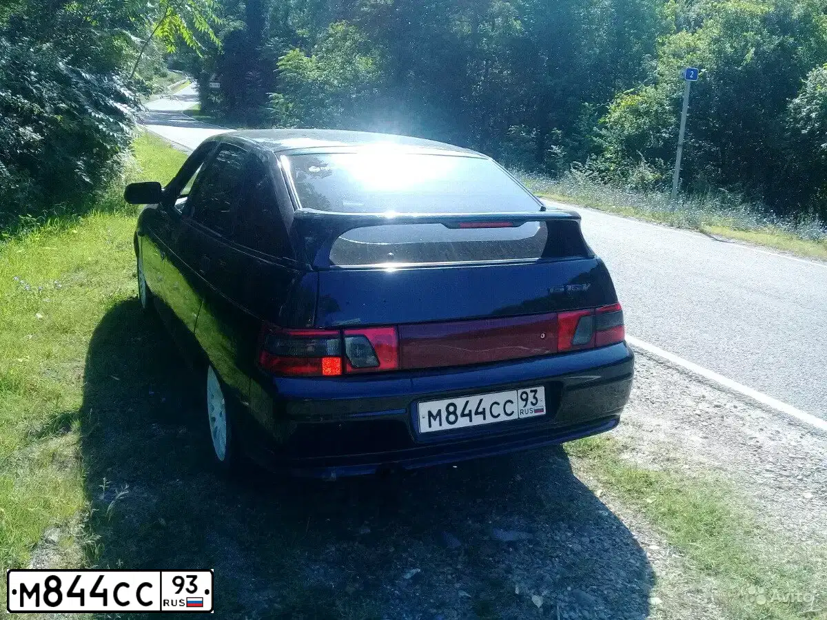 Фото автомобиля LADA 2112 LADA, 2008 — госномер Т900СК93. Цвет: ЧЕРНЫЙ