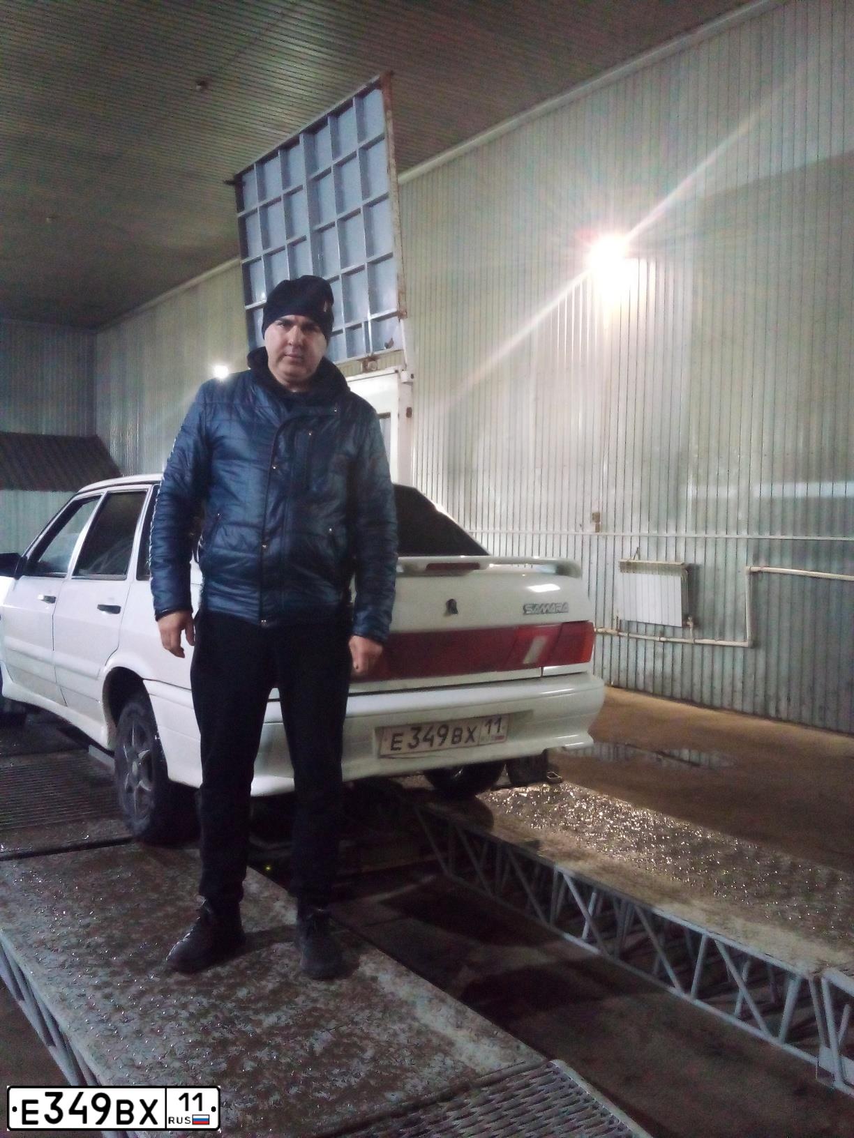Фото автомобиля LADA 2115 SAMARA, 2009 — госномер Е349ВХ11