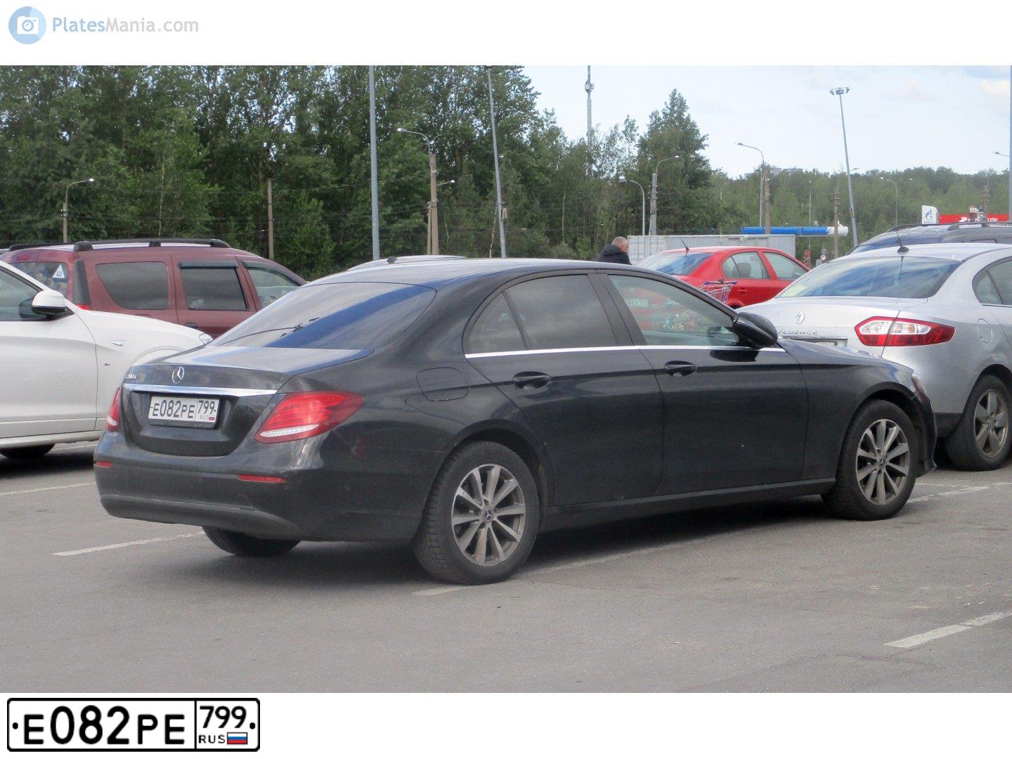 Фото автомобиля MERCEDES E-KLASSE, 2019 — госномер К096ММ19. Цвет: ЧЕРНЫЙ