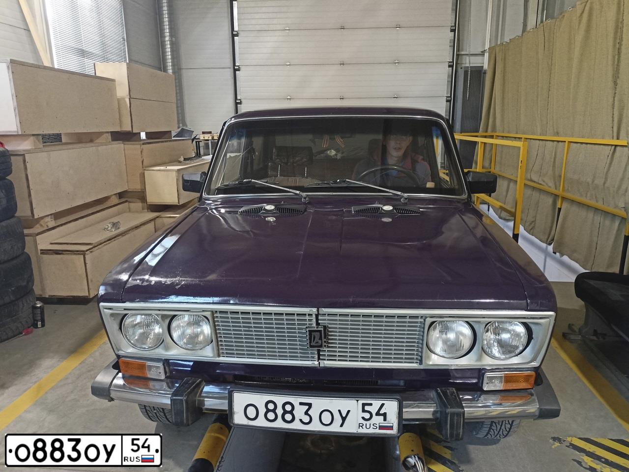 Фото автомобиля LADA 2106, 1999 — госномер О883ОУ54. Цвет: ФИОЛЕТОВЫЙ
